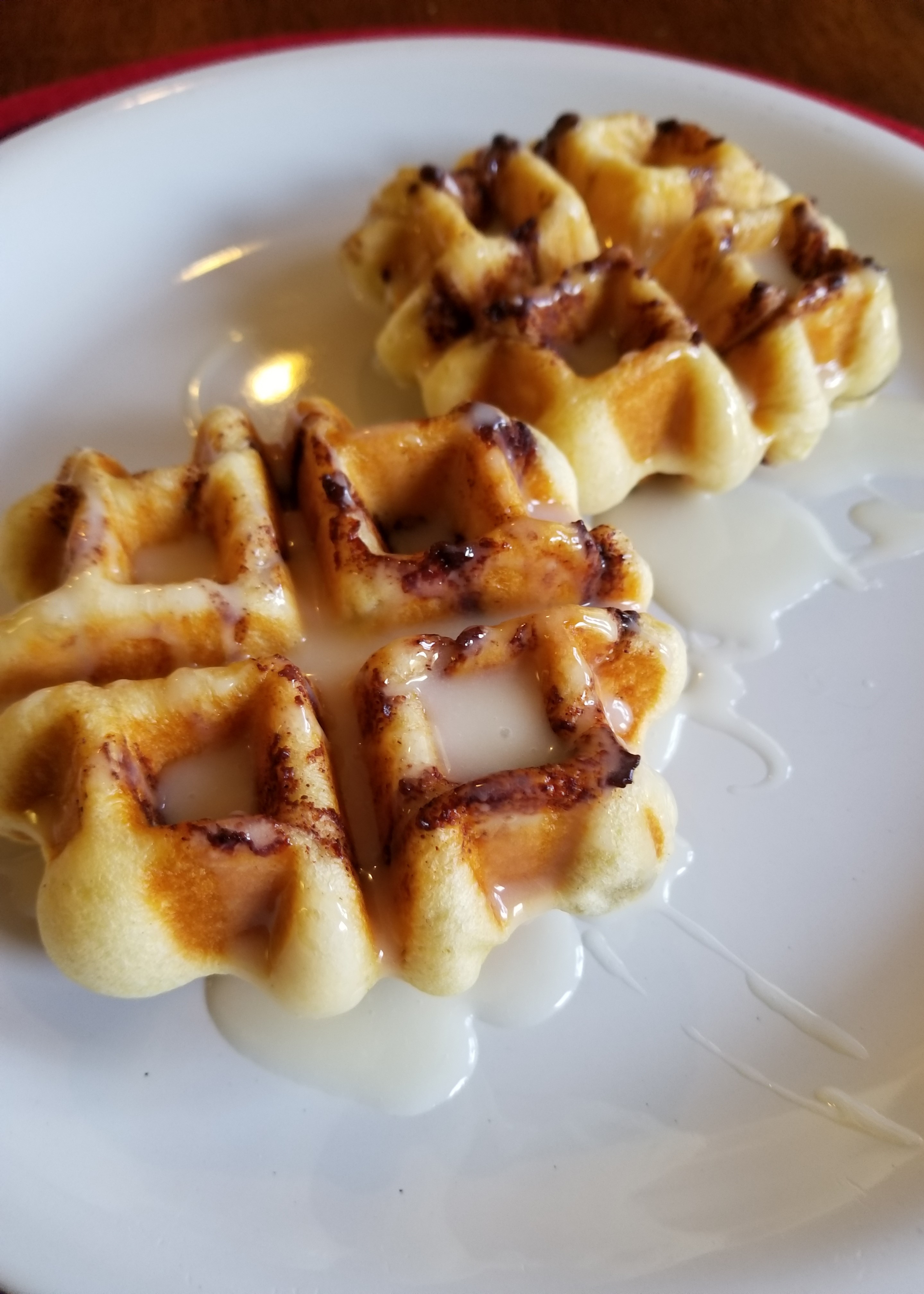 Holiday Mornings and Cinnamon Roll Waffles Rural Mom