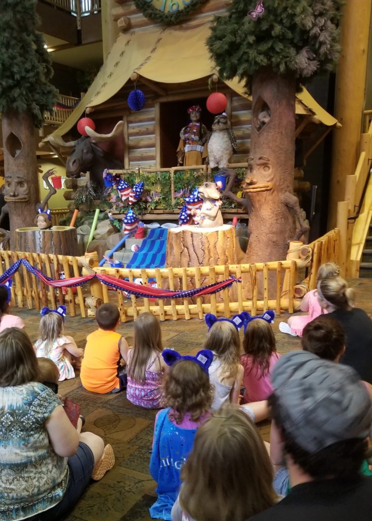 10 Awesome Attractions for Multi-generational Travel in Warren County, Ohio
