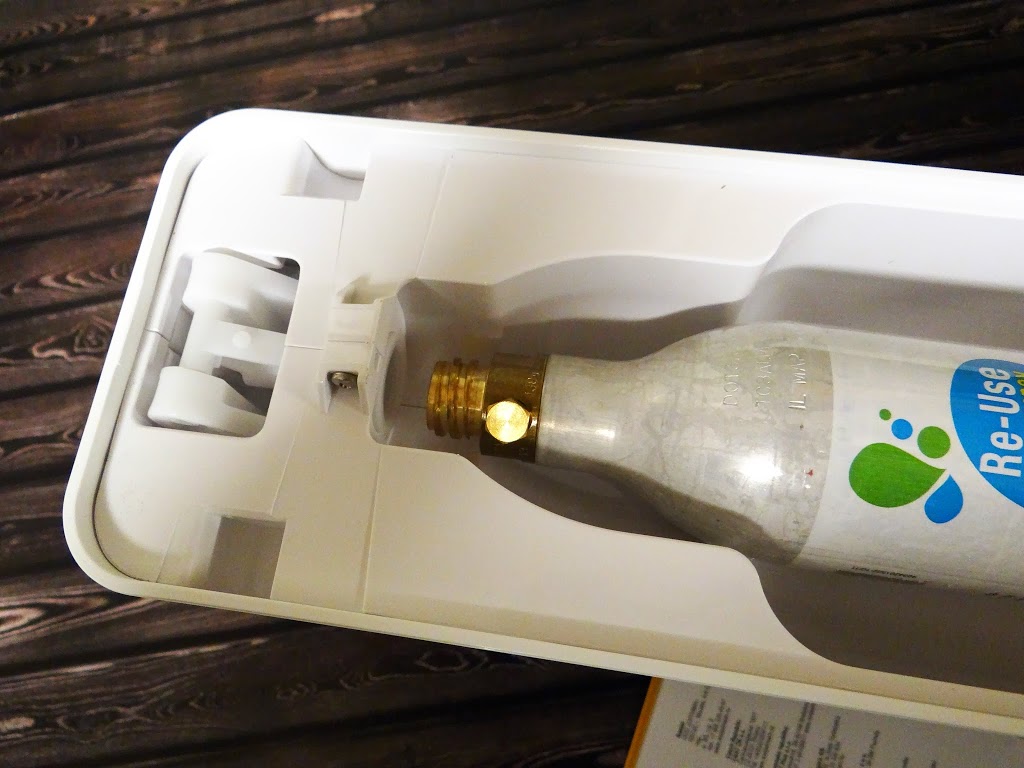 Give the Gift of Renewal SodaStream Source Rural Mom