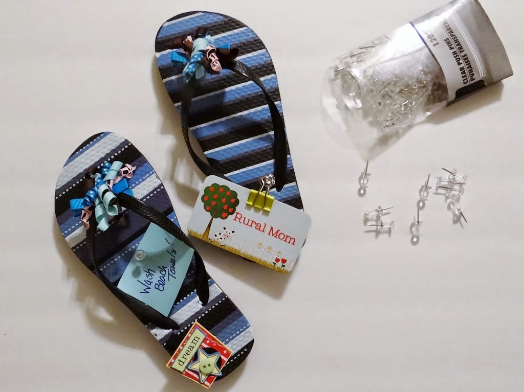 Dollar Tree Crafts:  Flip Flop Memo Boards #DIY