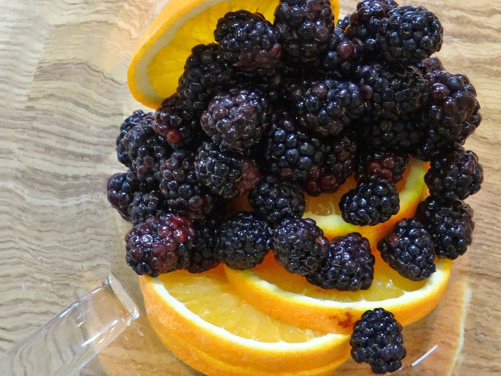 Mangosteen Blackberry Summer Tea Sangria #Recipe #SummerGetaway 