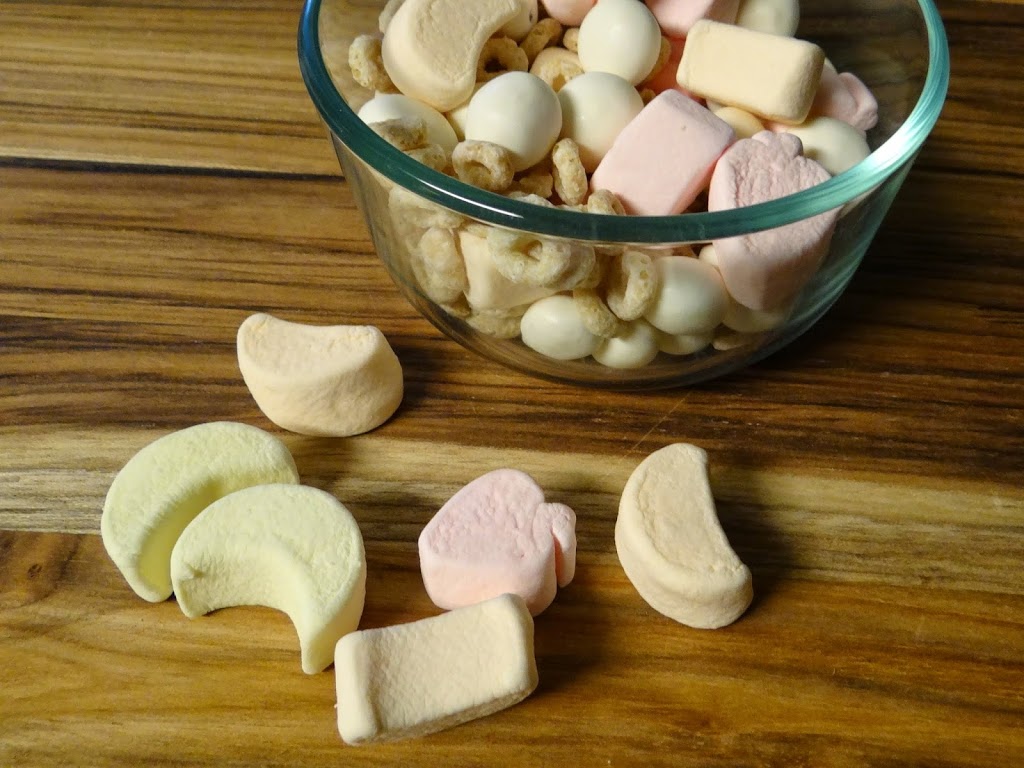 Bippity Boppity Boo Princess Snack Mix and Sleeping Beauty Slumber