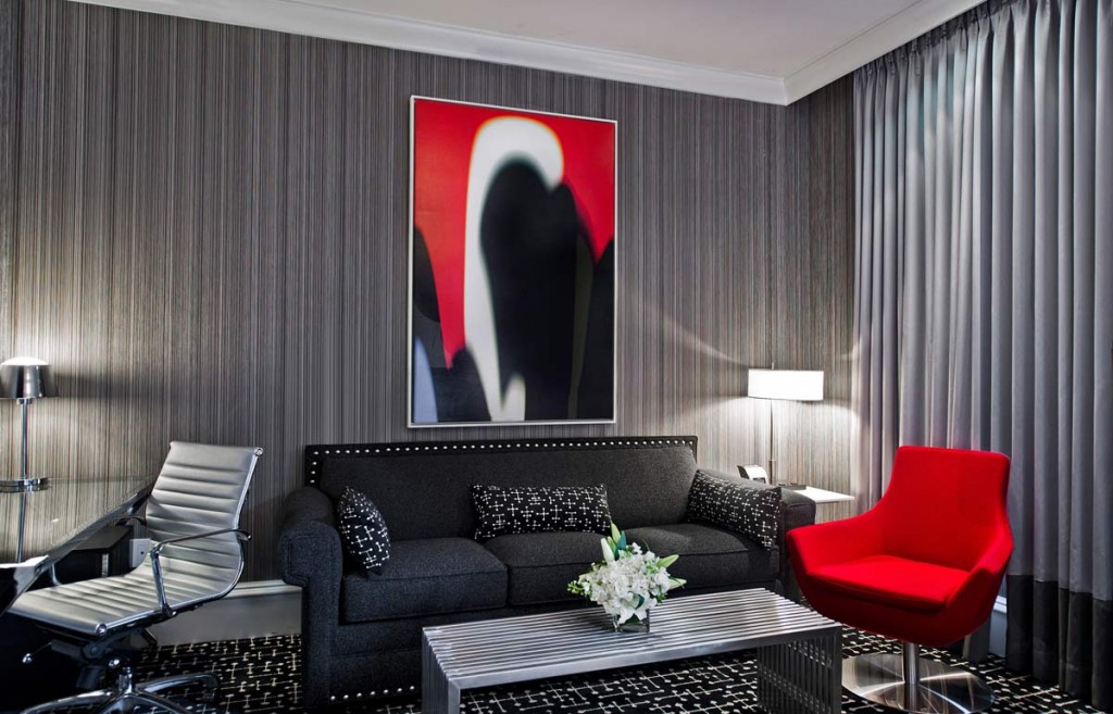 Looking for a travel bargain? How about $250 off your hotel bill!