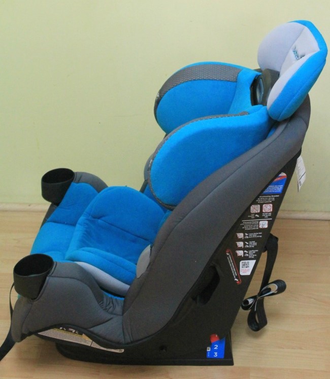 Advanced Car Seat Safety that's Built to Grow Safety 1st Grow and Go Air Rural Mom