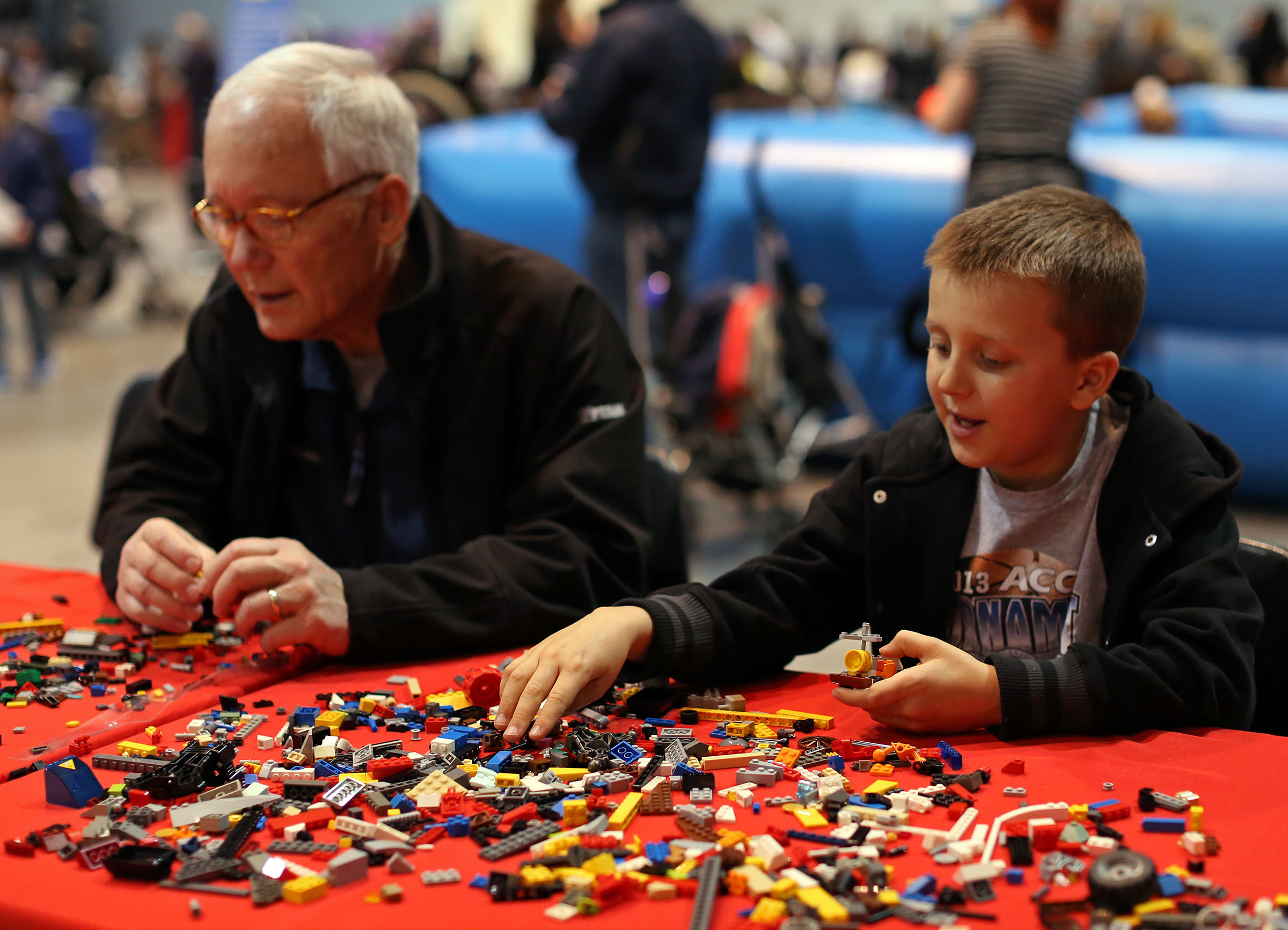 Louisville BrickUniverse LEGO Fan Convention Rural Mom