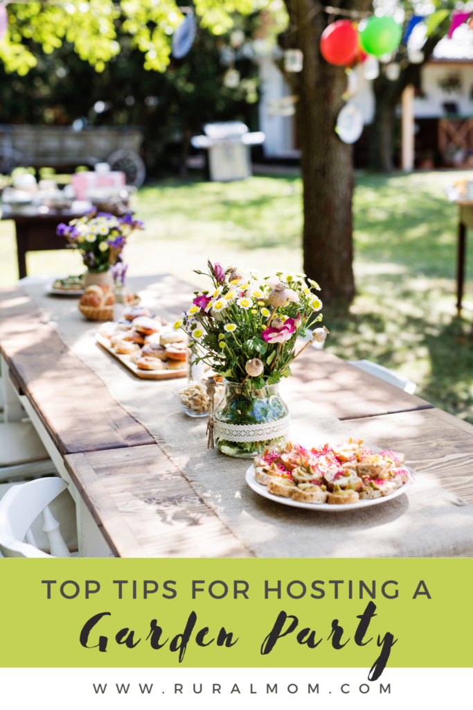Top Tips for Hosting a Garden Party for Friends and Family 